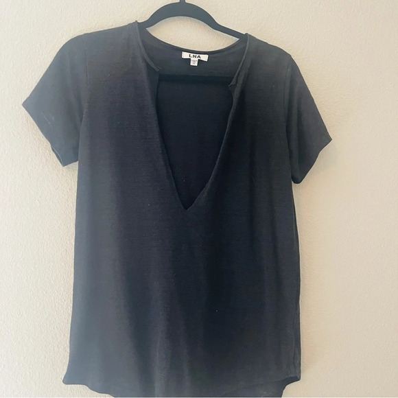 LNA Deep V neck Tee - Picture 2 of 3